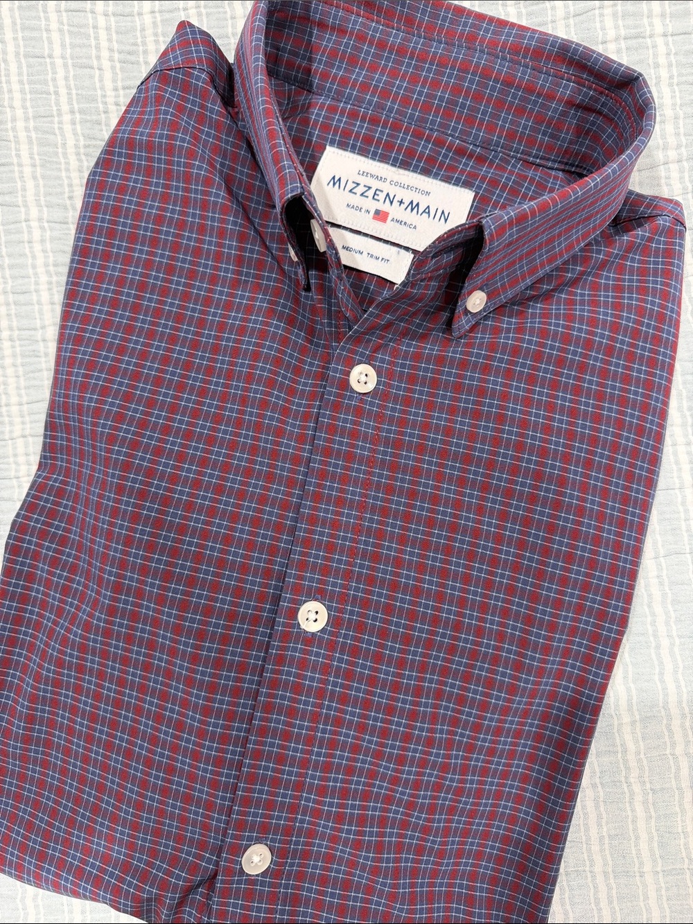 Mizzen+Main Men's Size M Red and Blue Plaid Button-Down Shirt